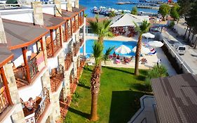 Ayaz Aqua Beach Hotel  5*